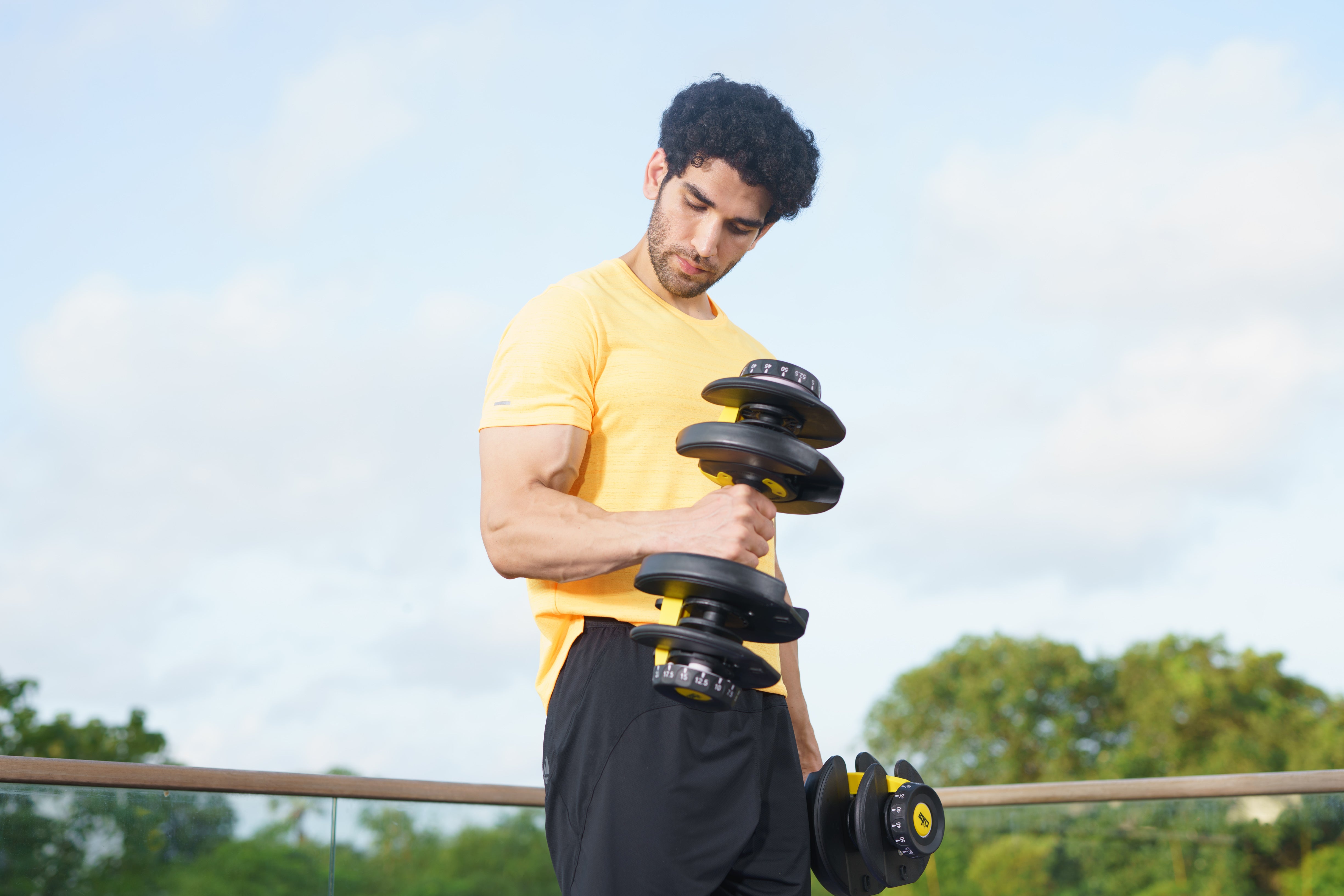Top-10 Chest and Bicep Workouts with Dumbbells at Home